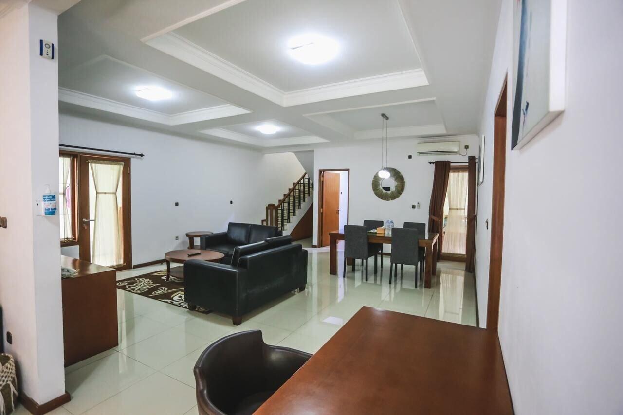 กุลเกซัก วิลลา บันดุง Villa ภายนอก รูปภาพ